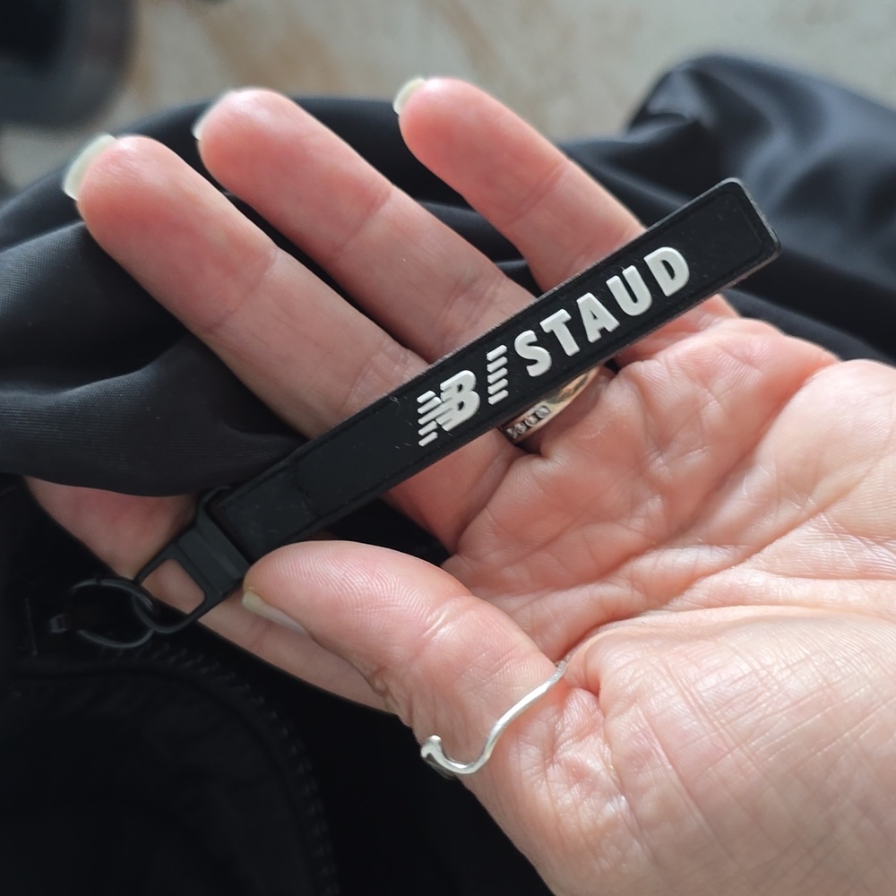 STAUD X New Balance Felix Shoulder Bag - Picture 11 of 12